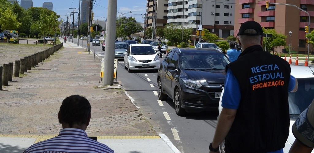 Prazo para pagar IPVA 2018 parcelado encerra nesta semana