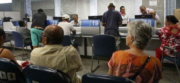 Saque do PIS/Pasep para quem tem mais de 60 anos chega a R$ 1,3 bilhão