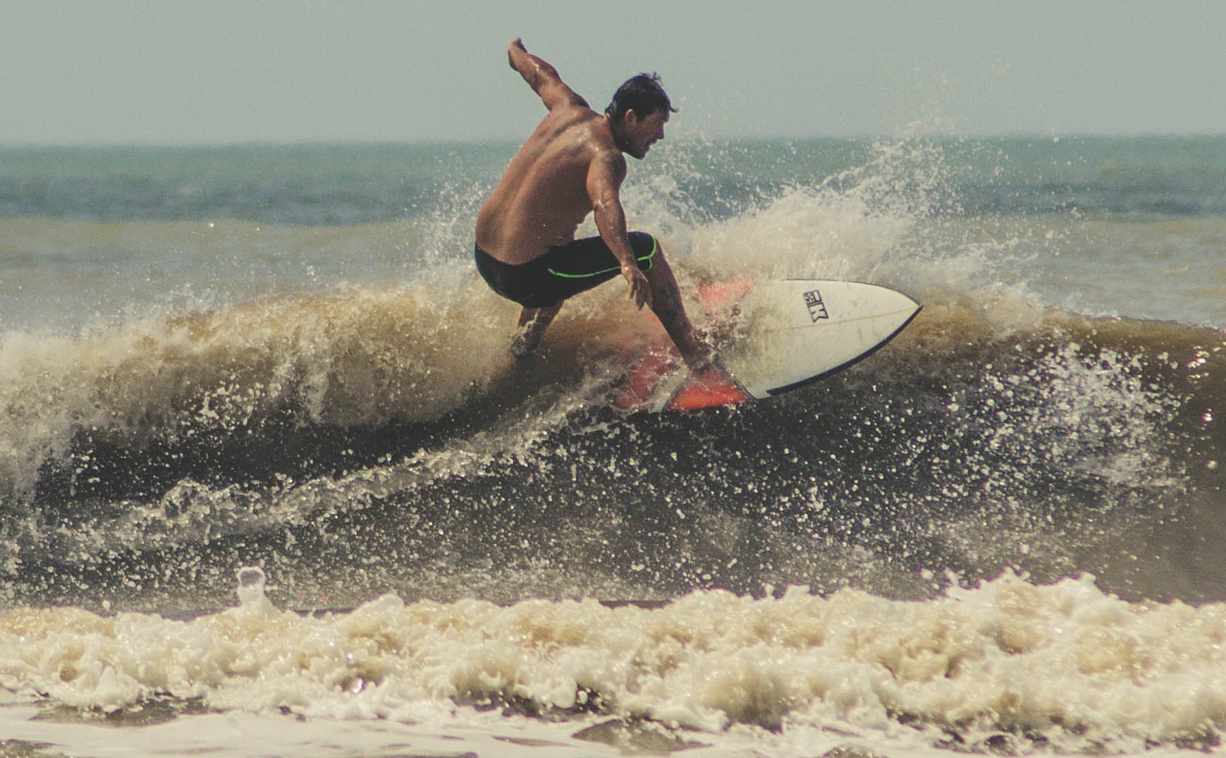 Janeiro tem a primeira etapa do Mar Grosso Open Surf