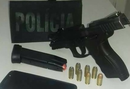 Polícia recupera pistola roubada de delegado no Cassino  