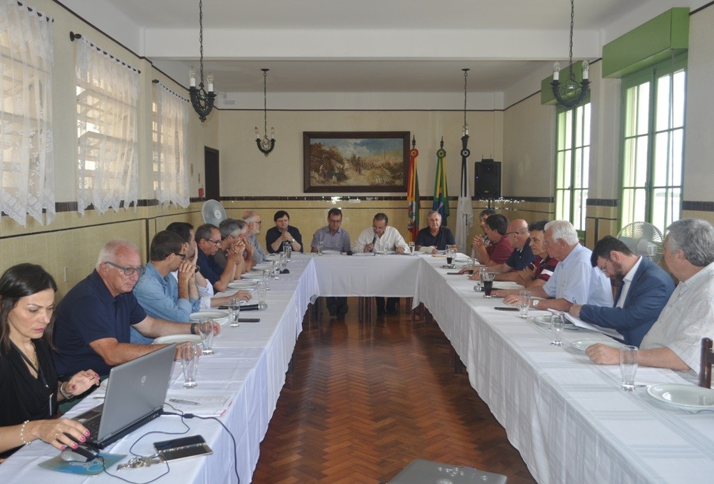 Diretoria da Câmara de Comércio realiza primeira reunião do ano