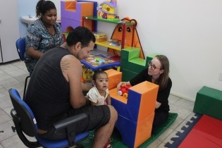 Repasse de R$ 4,6 milhões beneficia assistência social em 495 municípios