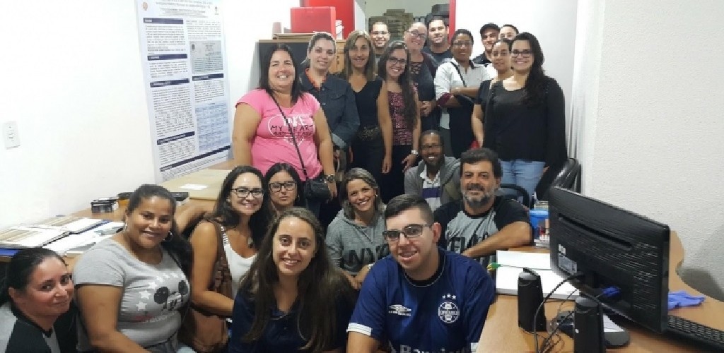 Arquivo Público e Histórico do Rio Grande recebe visita de alunos do curso de Arquivologia da FURG