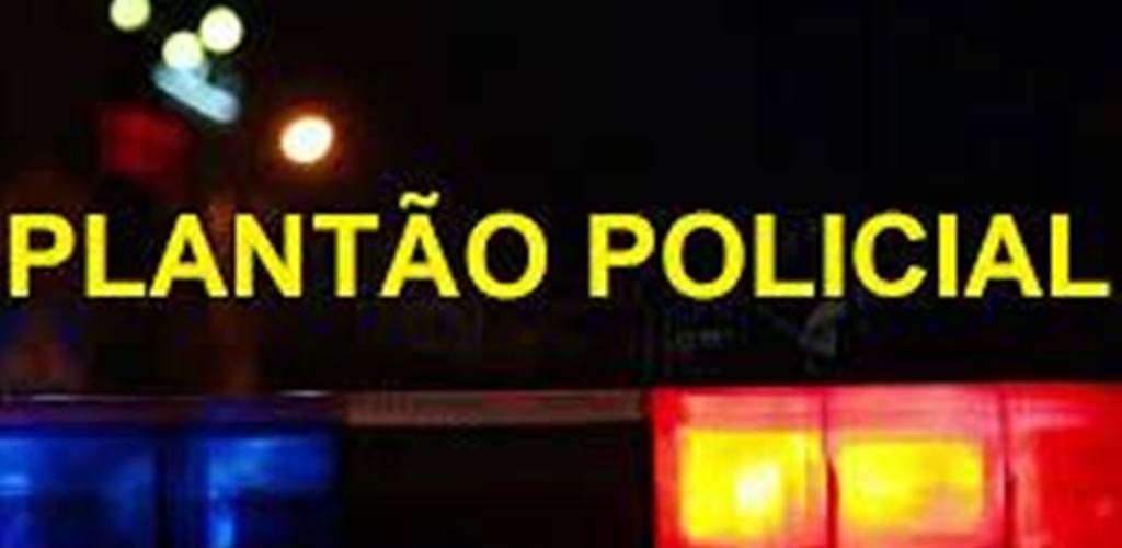 Mulher é assaltada e bandidos levam mais de 17 mil