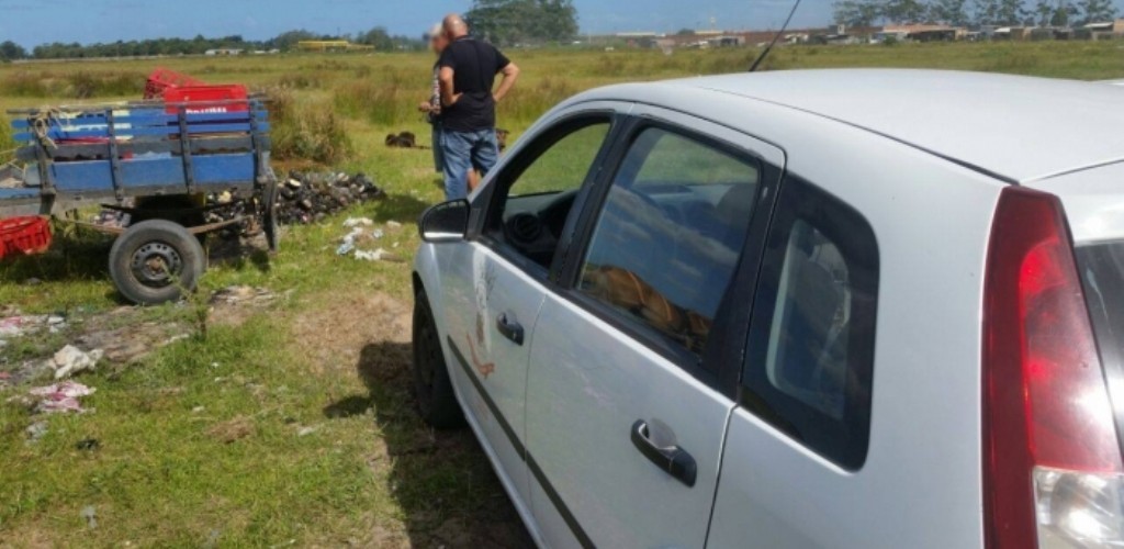 Descarte irregular de lixo em vias públicas mobiliza prefeitura