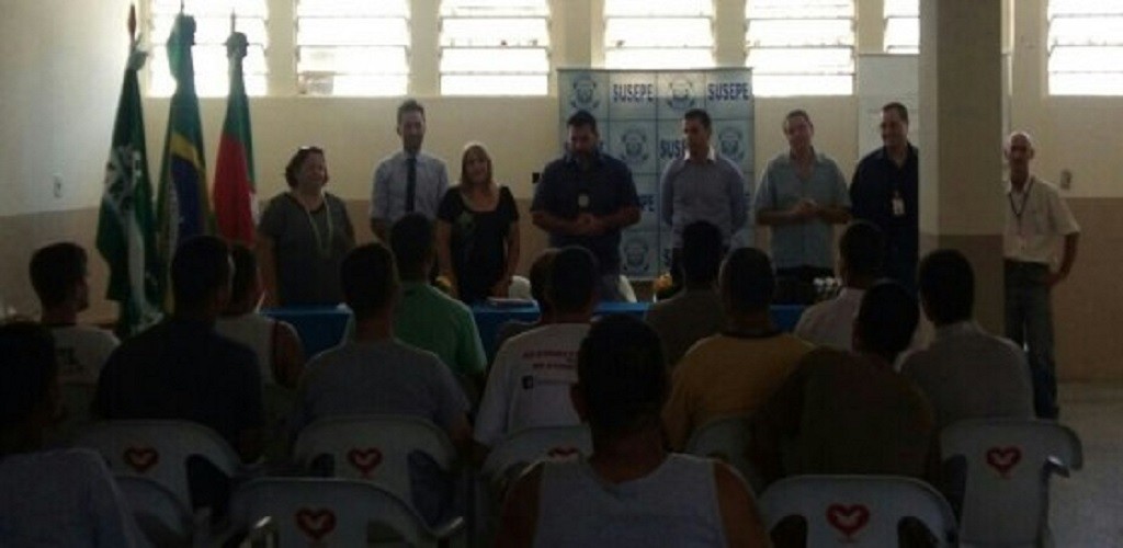 Apenados concluem ensino fundamental na PERG