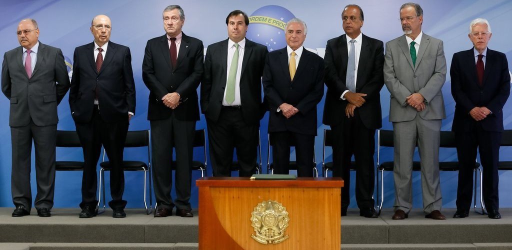 Temer diz que governo dará respostas duras e firmes ao crime organizado no Rio