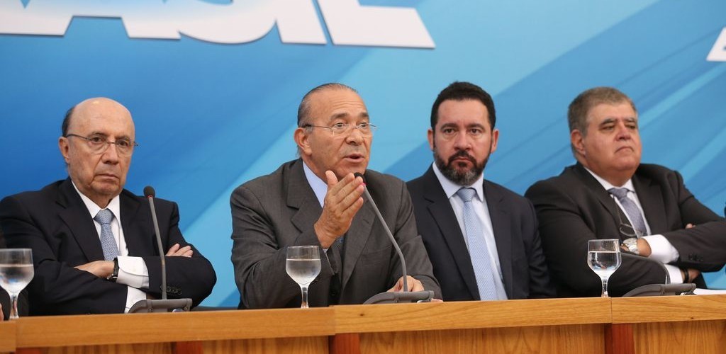 Sem votação da reforma da Previdência, governo define pauta alternativa