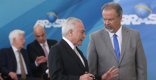 Transferência da PF para Ministério da Segurança não interrompe Lava Jato, diz Temer
