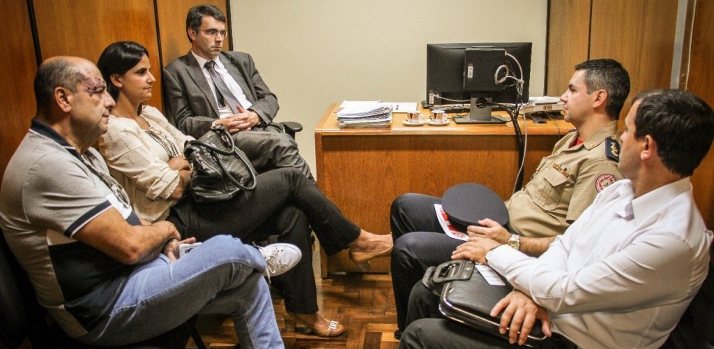 Prefeita requer construção de um quartel na cidade