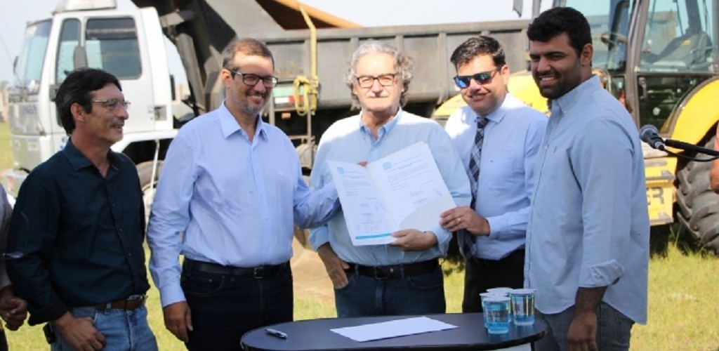 Prefeitura, Corsan e Estado assinam início de obras de ampliação do Sistema de Esgotamento Sanitário