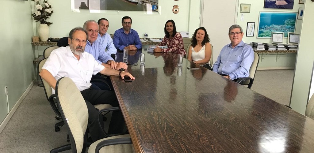Travessia por balsa pautou mais uma reunião entre a prefeita de SJN e a SUPRG
