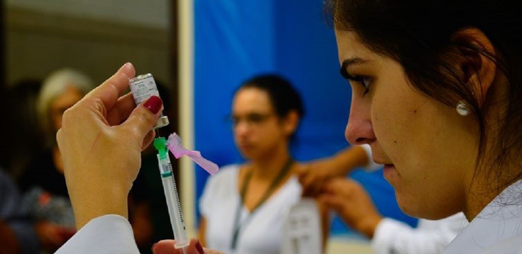 Vacinação contra a gripe começa hoje em todo o país