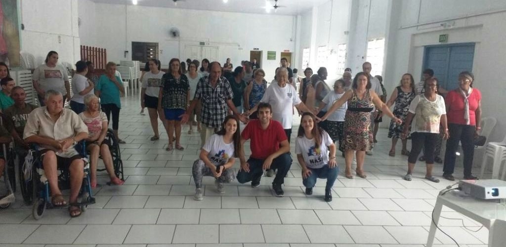 Ação educativa trata sobre o cuidado com idosos