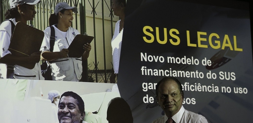 Especialistas de quatro países defendem sistemas de saúde pública