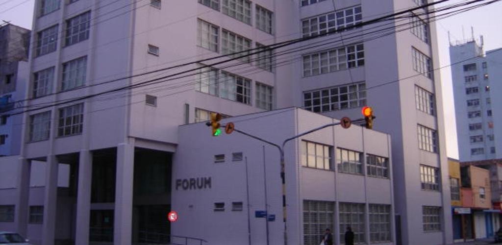 Judiciário terá plantão nesta sexta-feira, 30