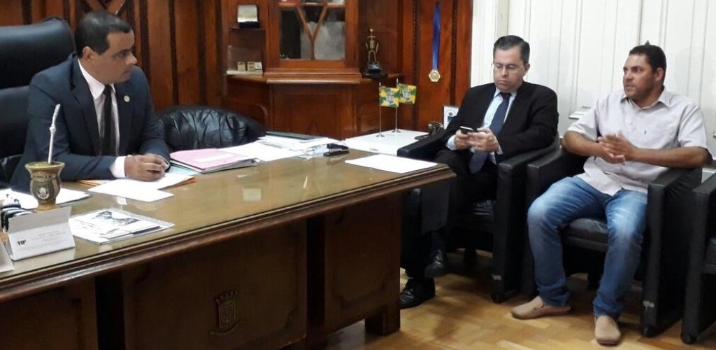 Direção da Santa Casa busca apoio dos vereadores rio-grandinos