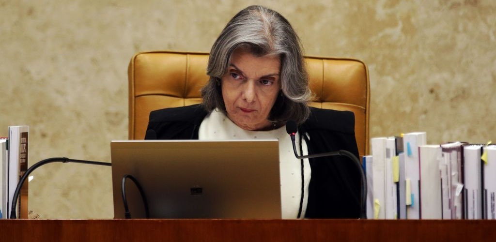Cármen Lúcia assumirá a Presidência da República na sexta-feira