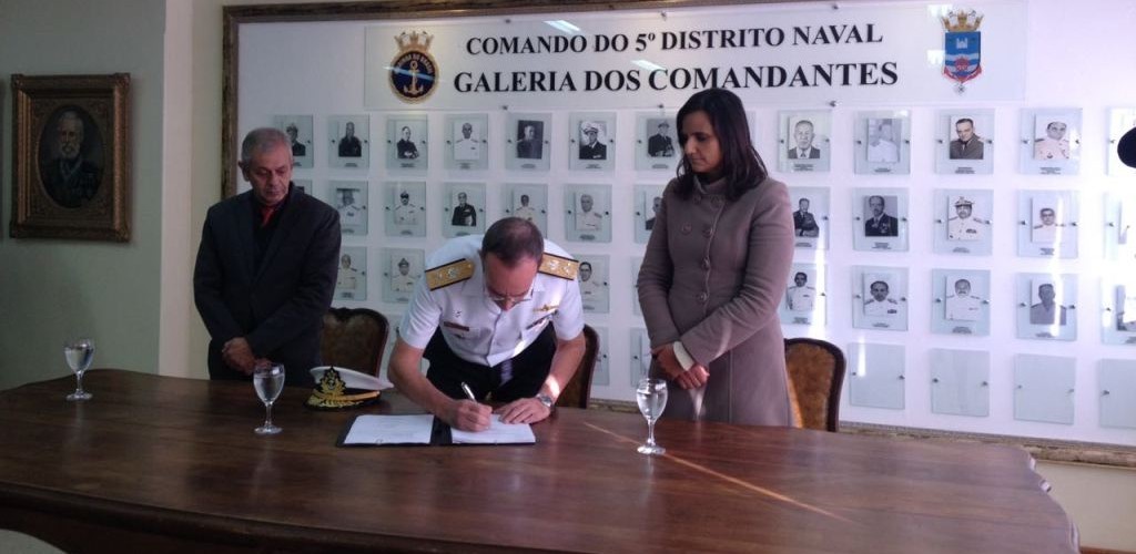 Assinado mais um convênio para realização do Projeto Ametista e Renascer