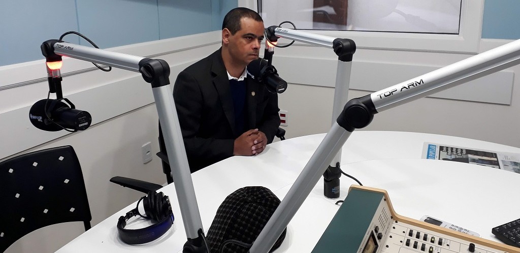 Flávio Maciel fala sobre superfaturamento de obras da Câmara e recebimento de oferta de propina
