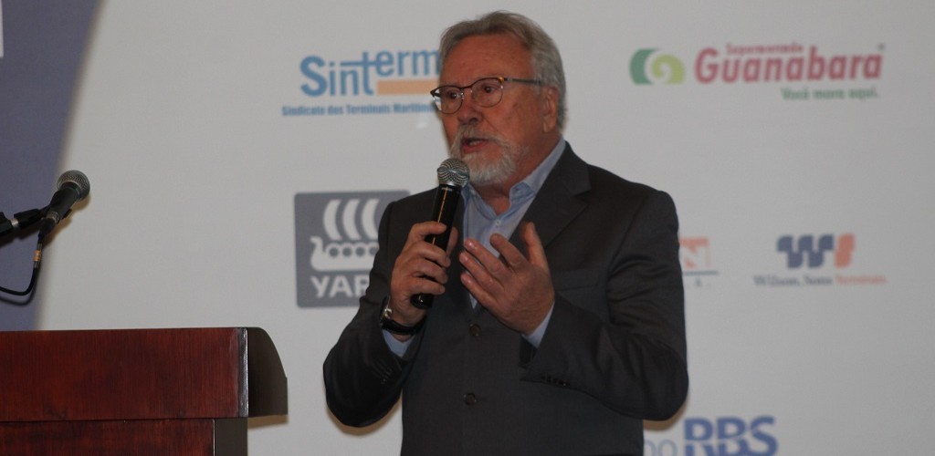 Paulo Bertinetti defende dragagem do Porto do Rio Grande
