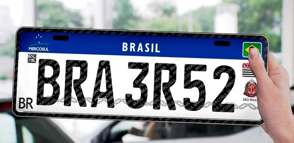 Placas de veículos terão até dezembro padrão dos países do Mercosul