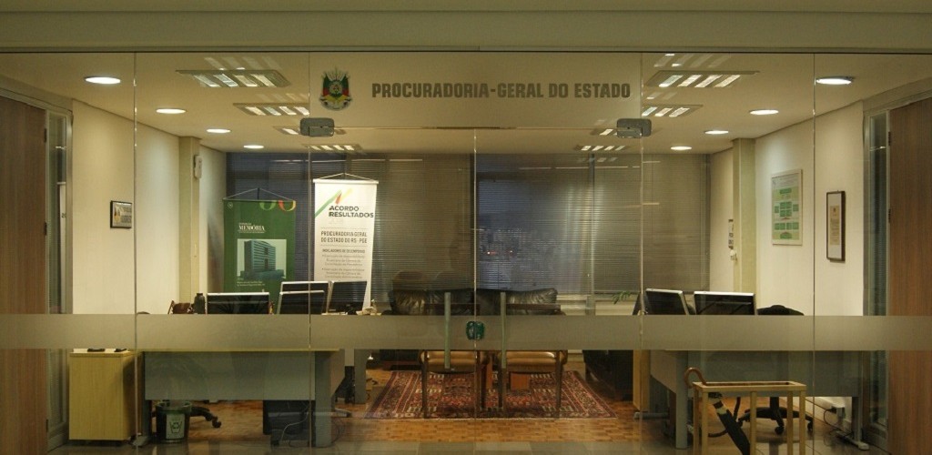 Bloqueados bens de empresários que devem mais de R$ 53 milhões ao RS