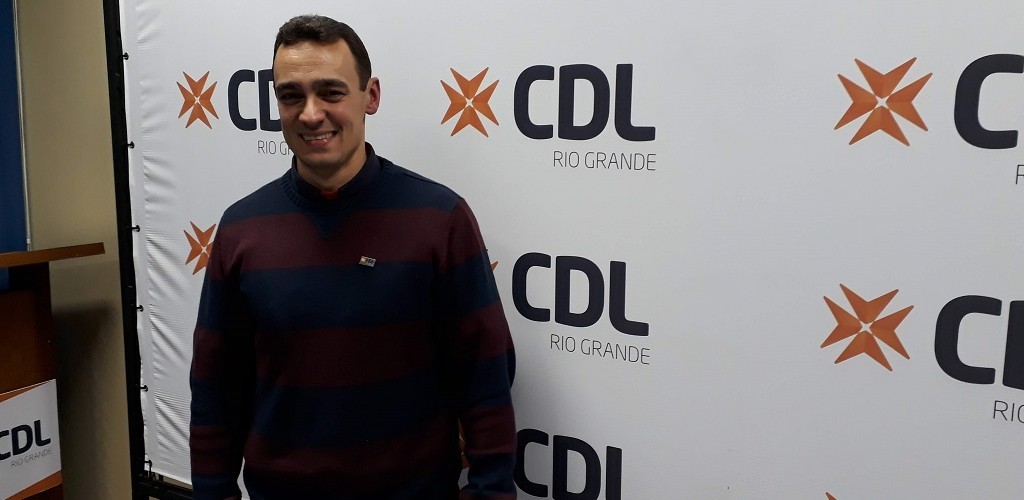 Igor Klinger tomará posse no cargo de presidente da CDL nesta quinta