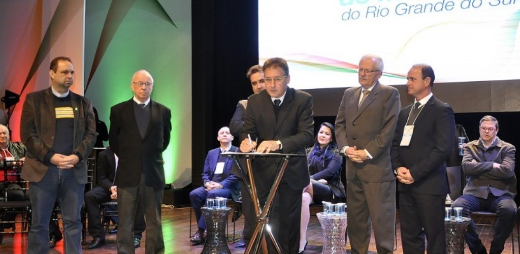 Programa Troca-Troca de Sementes completa 30 anos financiando safras de milho e sorgo