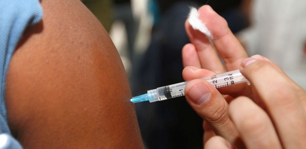 Vacinação contra a gripe segue disponível em SJN