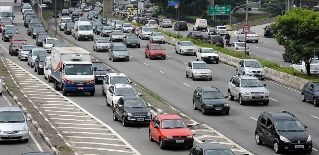 Multas de trânsito poderão ser pagas com cartões