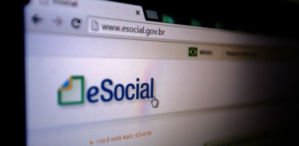 eSocial passa a ser obrigatório para MEI e micro e pequenas empresas a partir de novembro