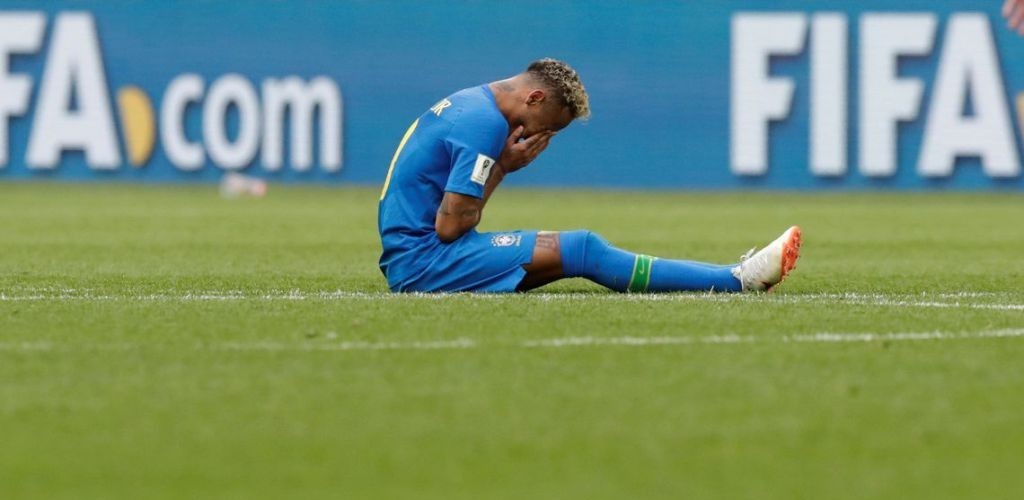 Neymar reage a críticas e desabafa nas mídias sociais