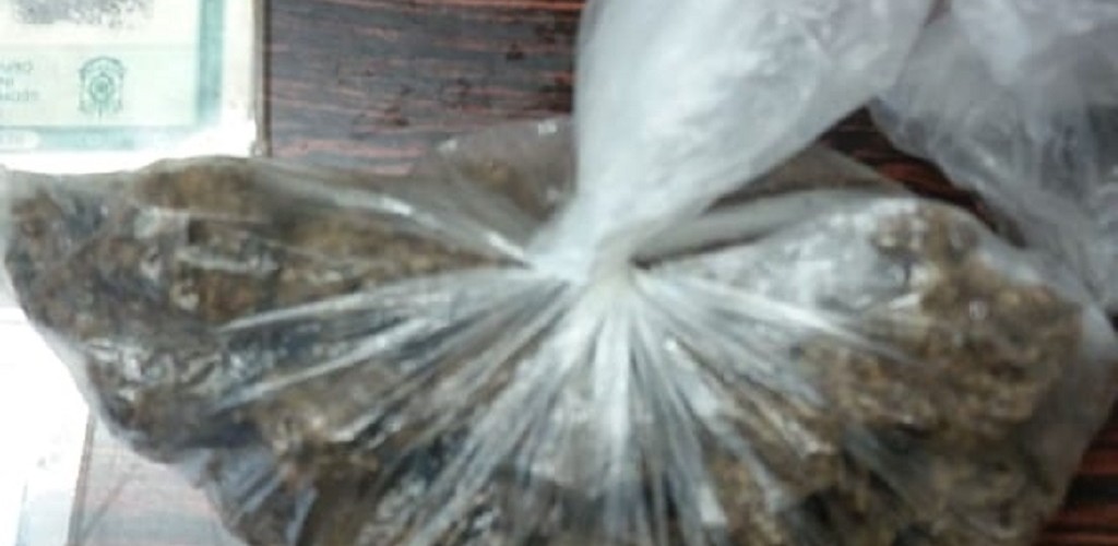 Escâner corporal flagra mulher tentando entrar com drogas na Perg