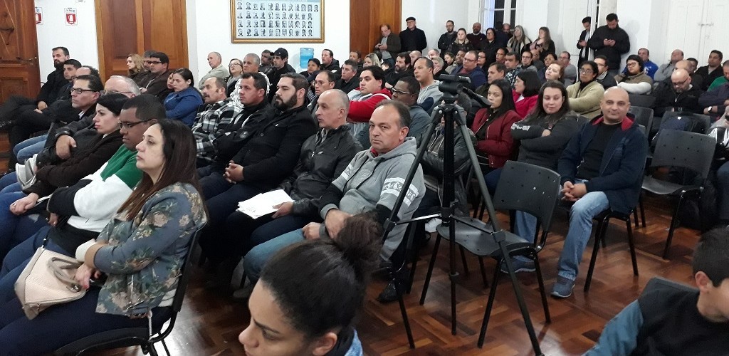 Audiência pública debateu ajustes do edital de licitação do transporte coletivo