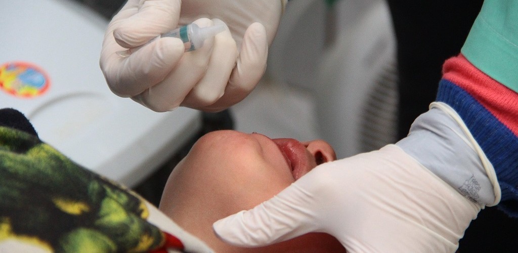 Sábado é dia D de vacinação contra a pólio e o sarampo