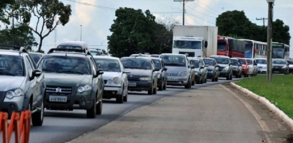 Editais do Detran notificam 1,5 mil condutores sobre suspensão e cassação do direito de dirigir