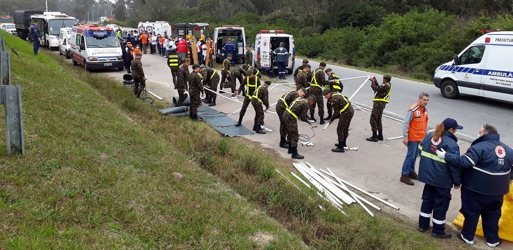 Simulação da Defesa Civil promoveu capacitação coletiva das equipes locais de resgate