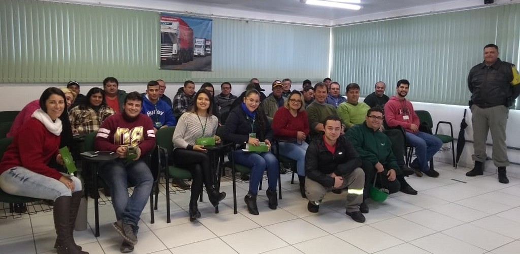 PRE promove trabalho de educação no trânsito