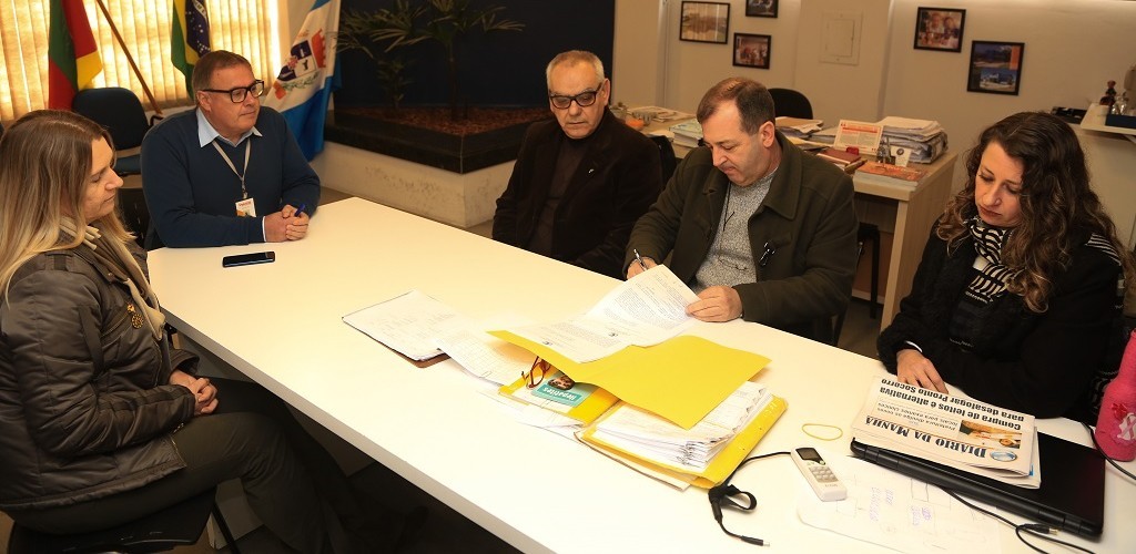 Hospital de Piratini firma contrato para realizar análises do pré-câncer