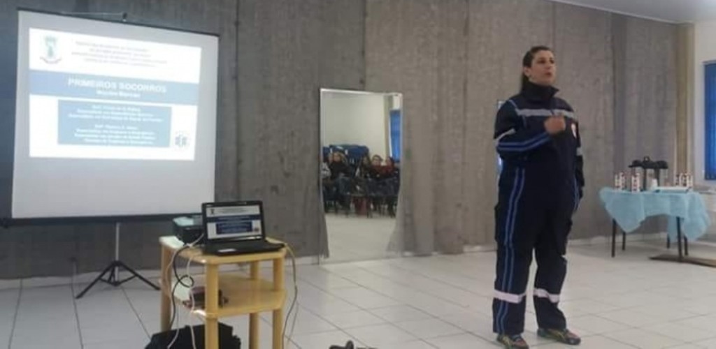 Professores participam de treinamento de primeiros socorros no PSP