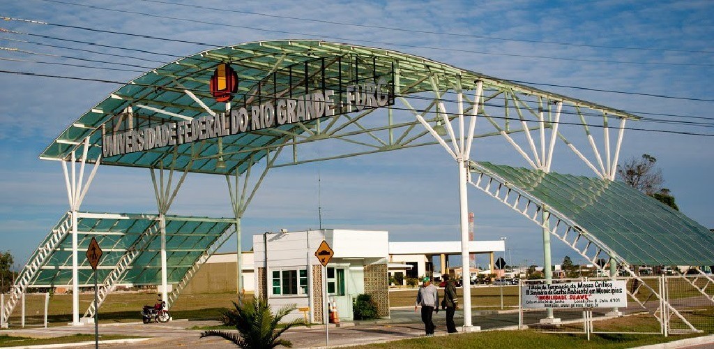 Coletivo da FURG recebe ordem judicial e é impedido de realizar evento na Universidade