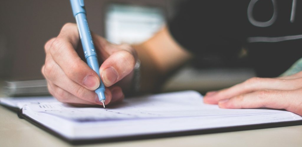 Quarta edição de concurso de produção textual "Negritude e Educação" tem início em outubro