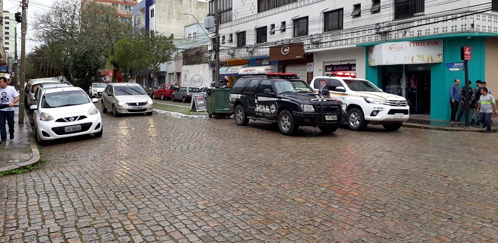 Homem é morto a tiros na zona central, na manhã de hoje
