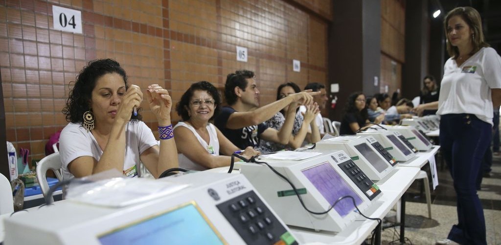 Como denunciar irregularidades na hora da votação