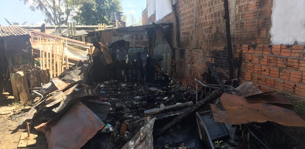 Incêndio na Rua Pandiá Calógeras deixa uma vítima fatal