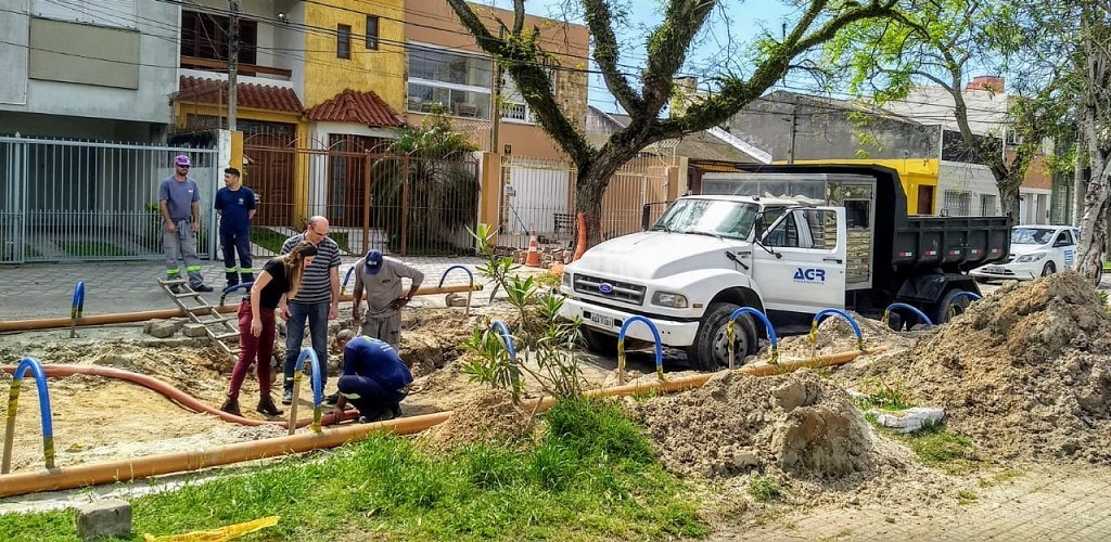 Corsan inicia sequência de obras nas redes de água e esgoto