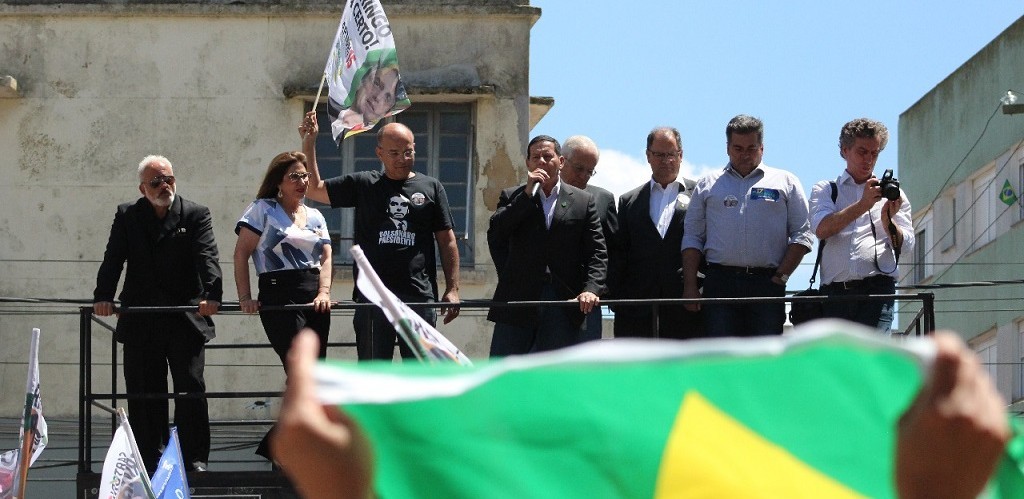 Vice de Bolsonaro, General Mourão, cumpre agenda em RG