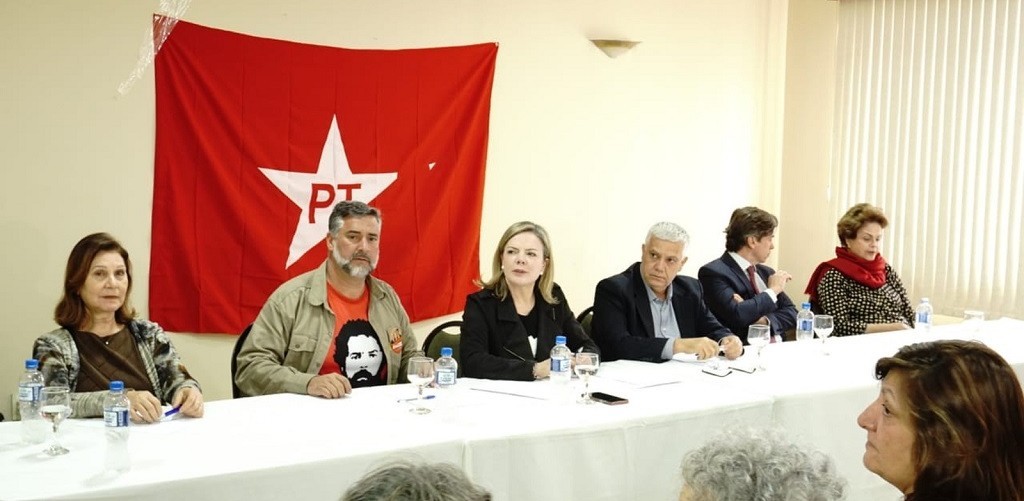 PT confirma Haddad como candidato à Presidência