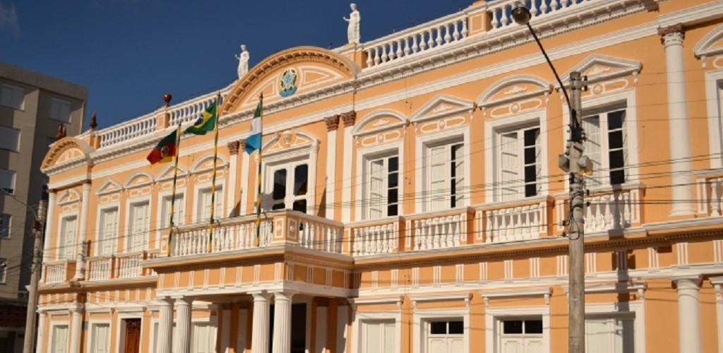 Executivo municipal falou sobre o acidente que vitimou estudante, no Cassino